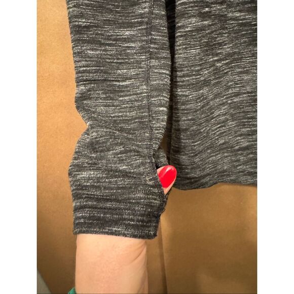 Zella Asymetrical Sweater - Picture 3 of 6